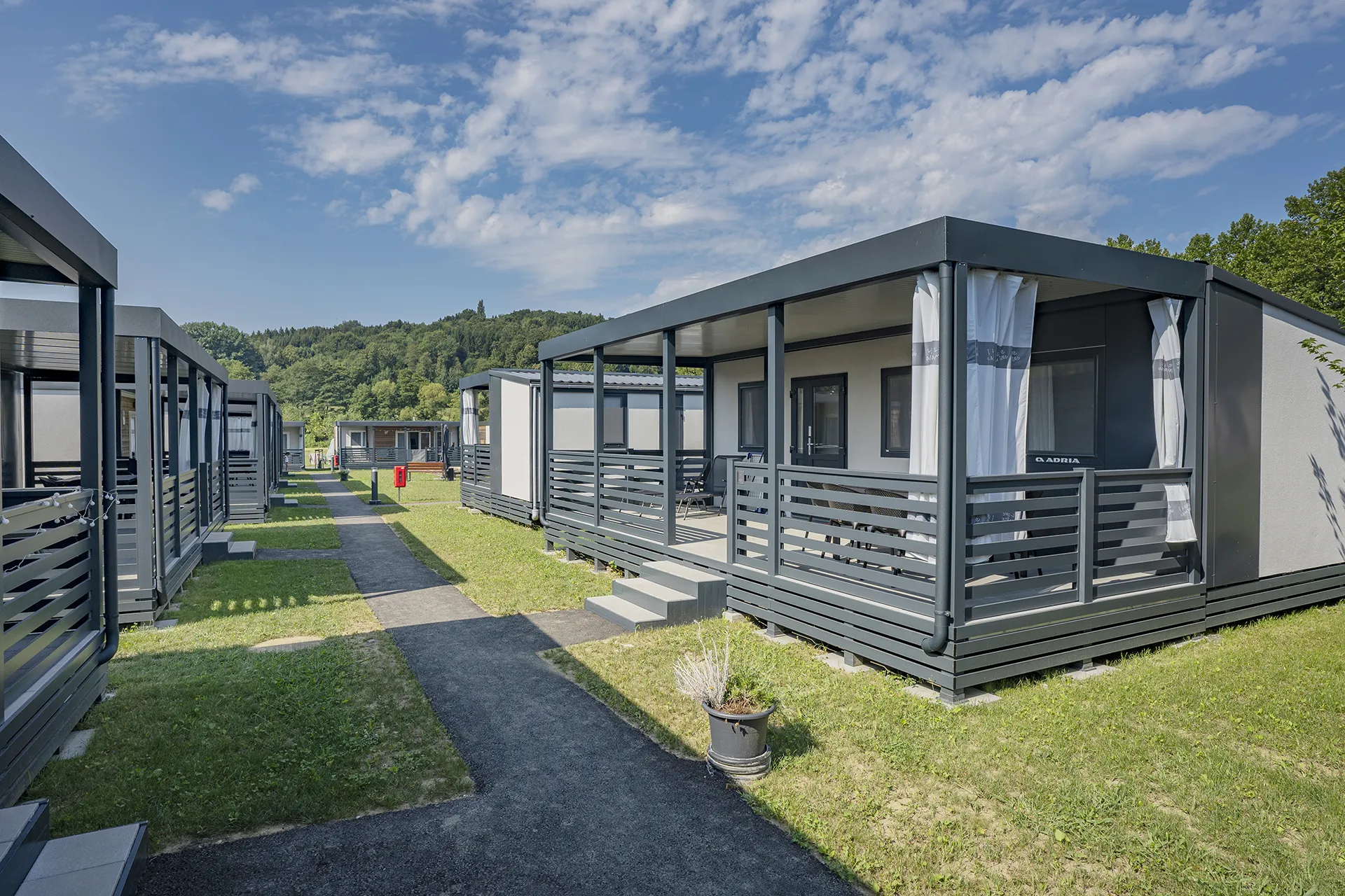 Modernes Mobilheim Premium A+ am Camping Resort Riegersburg.